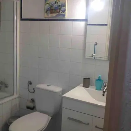 Excelente Localizacao Para Ate 3 Pessoas *